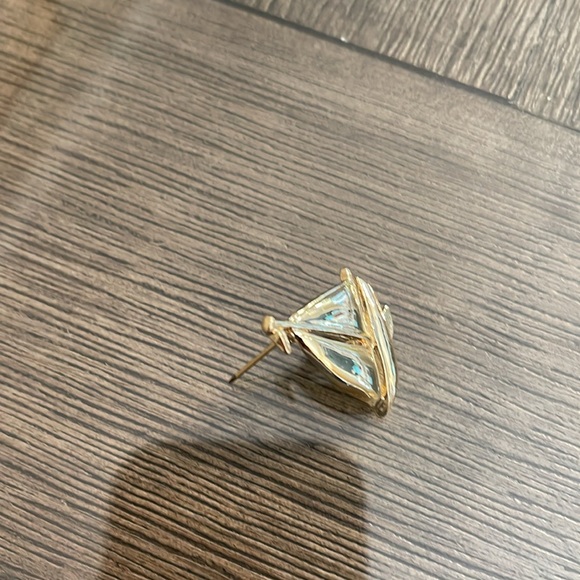 Vintage Gold-tone Sailboat Pin - Picture 15 of 16